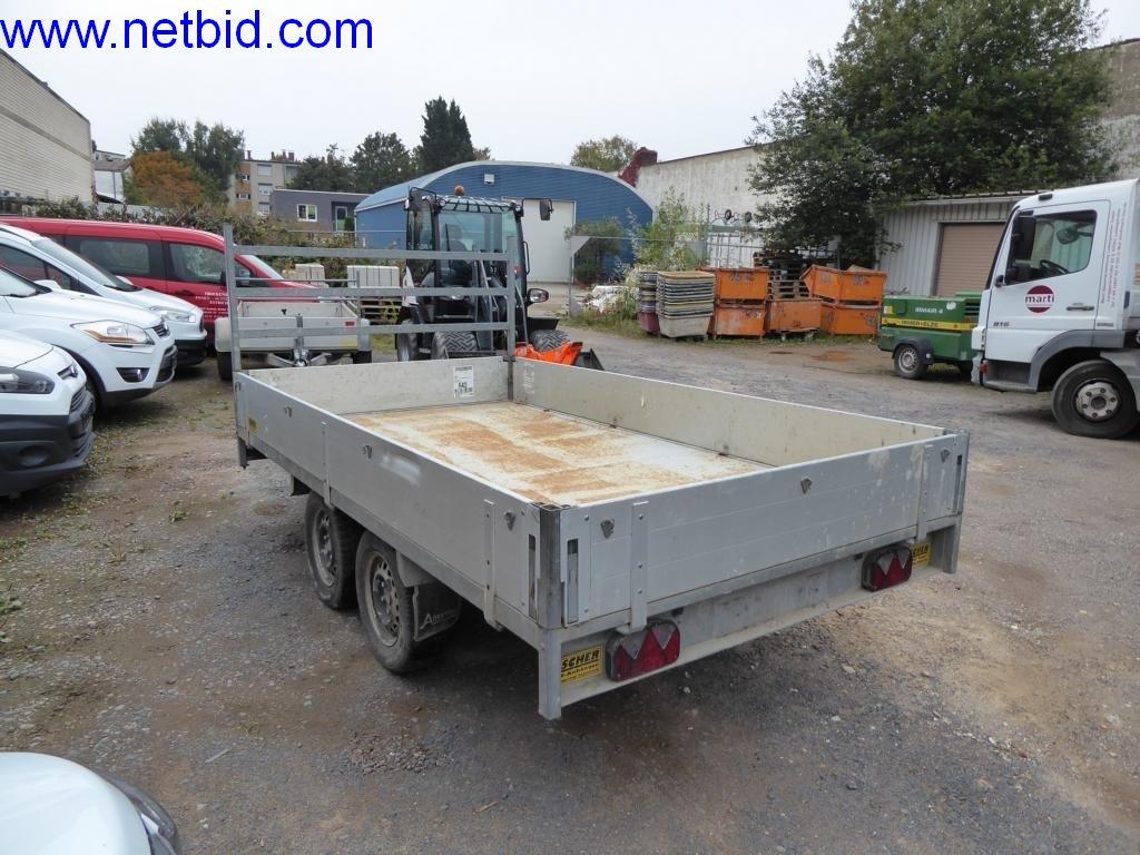 Máquinas en buen estado del sector del diseño de interiores y la construcción-3