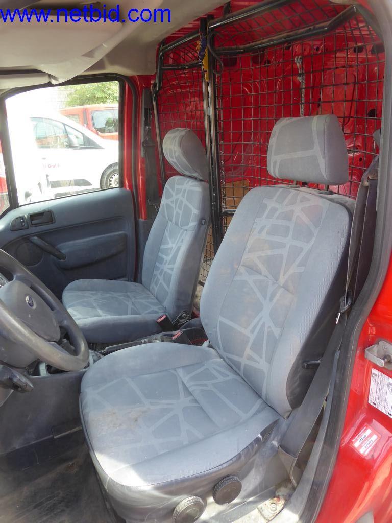 Dobrze utrzymane maszyny z sektora projektowania wnętrz i budownictwa-12