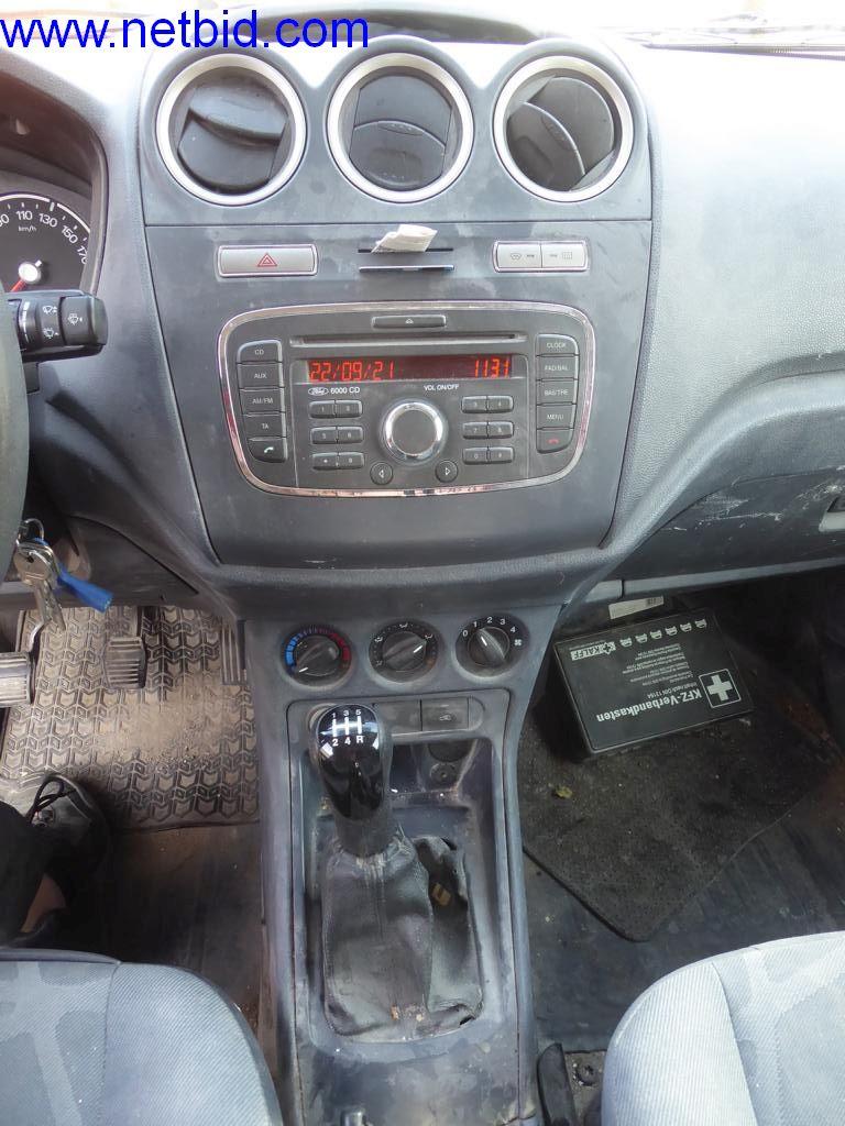 Dobrze utrzymane maszyny z sektora projektowania wnętrz i budownictwa-14