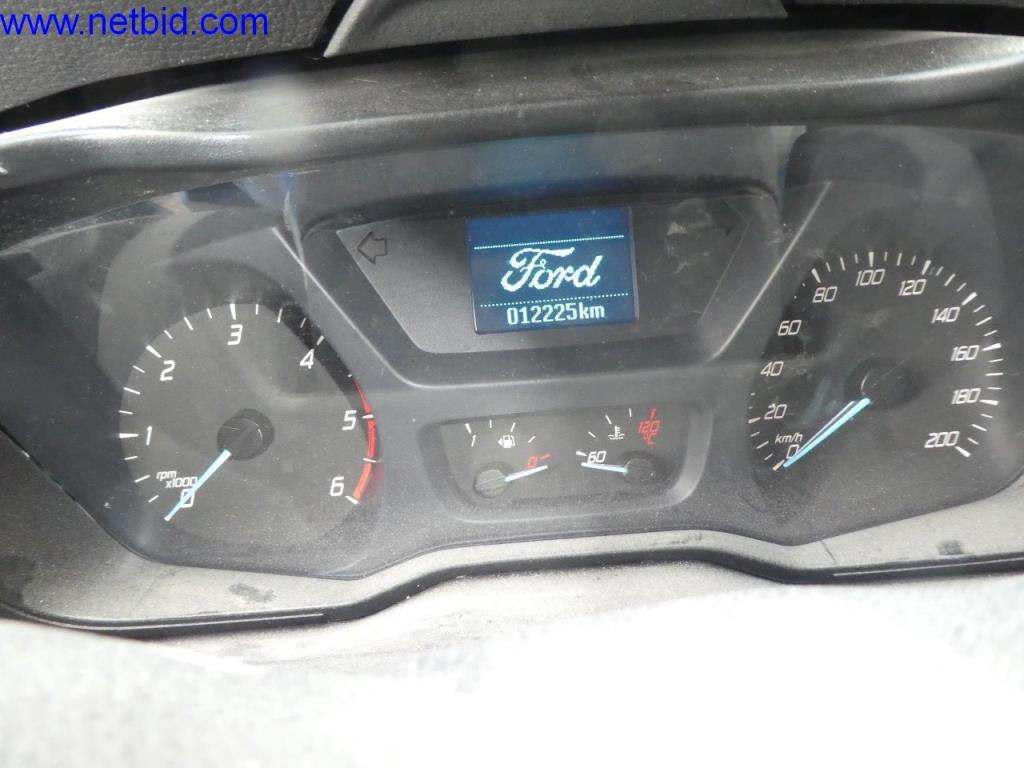 Máquinas en buen estado del sector del diseño de interiores y la construcción-6