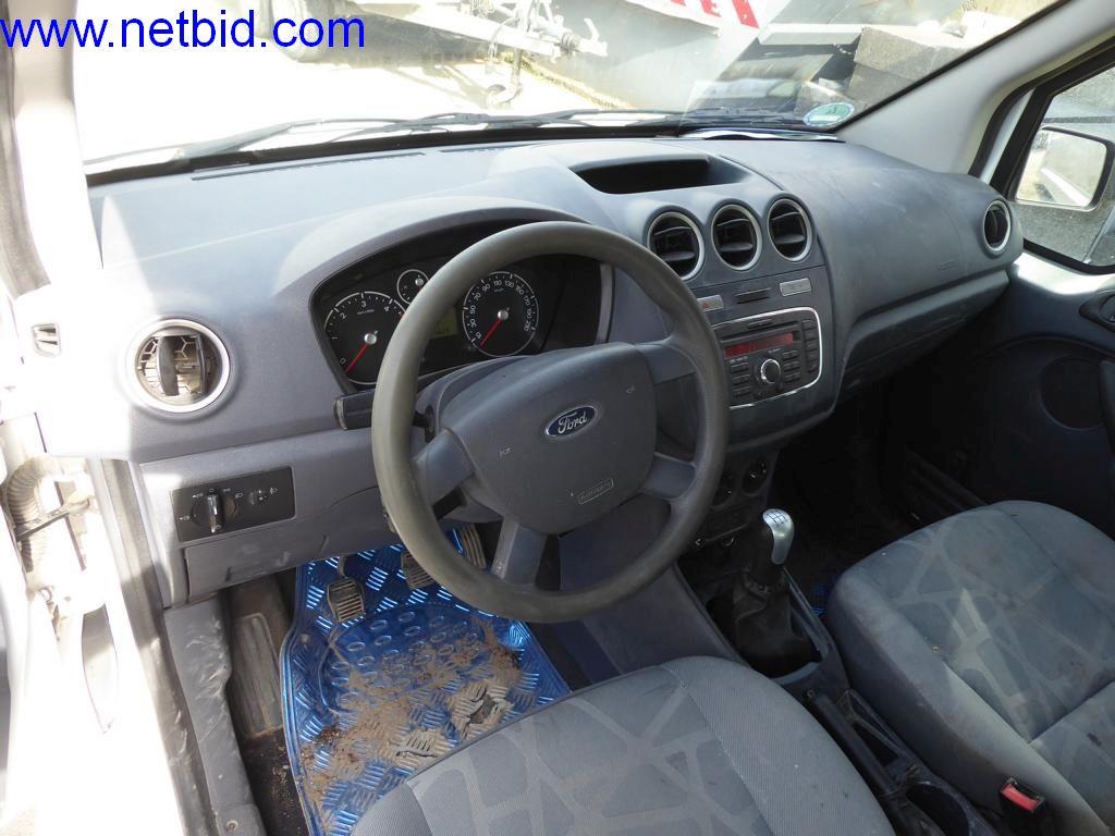 Máquinas en buen estado del sector del diseño de interiores y la construcción-11