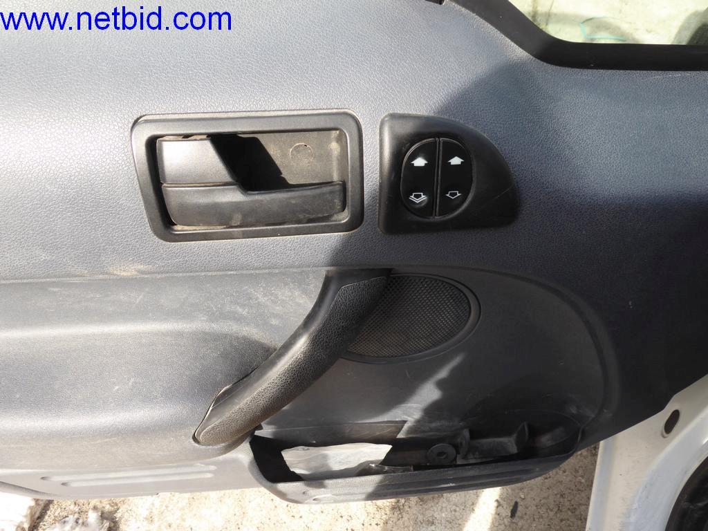 Máquinas en buen estado del sector del diseño de interiores y la construcción-12