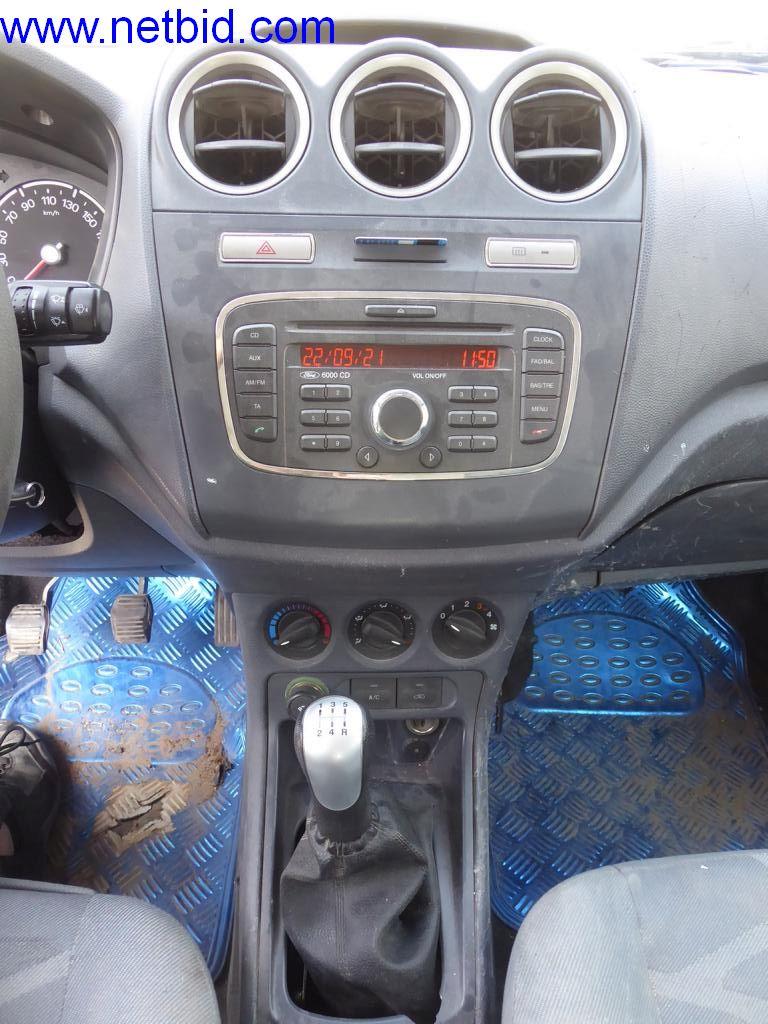 Máquinas en buen estado del sector del diseño de interiores y la construcción-14