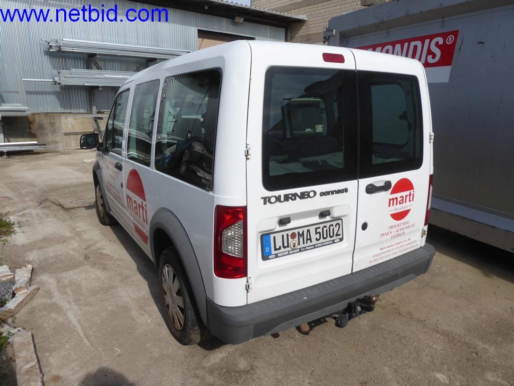 Máquinas en buen estado del sector del diseño de interiores y la construcción-9