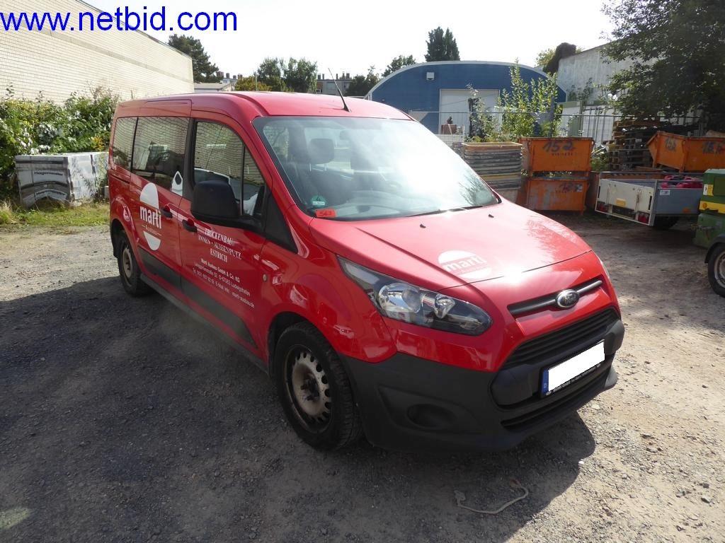 Máquinas en buen estado del sector del diseño de interiores y la construcción-1