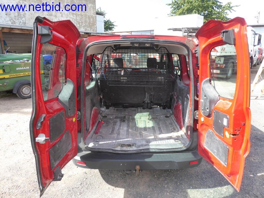 Máquinas en buen estado del sector del diseño de interiores y la construcción-6