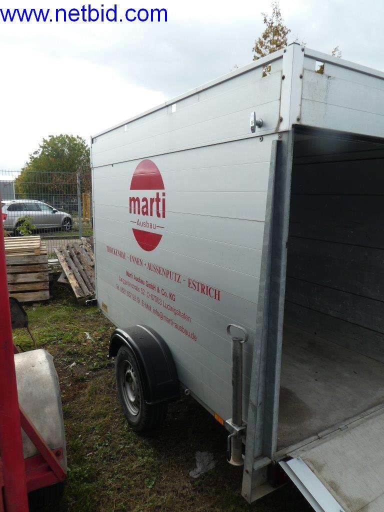 Máquinas en buen estado del sector del diseño de interiores y la construcción-6