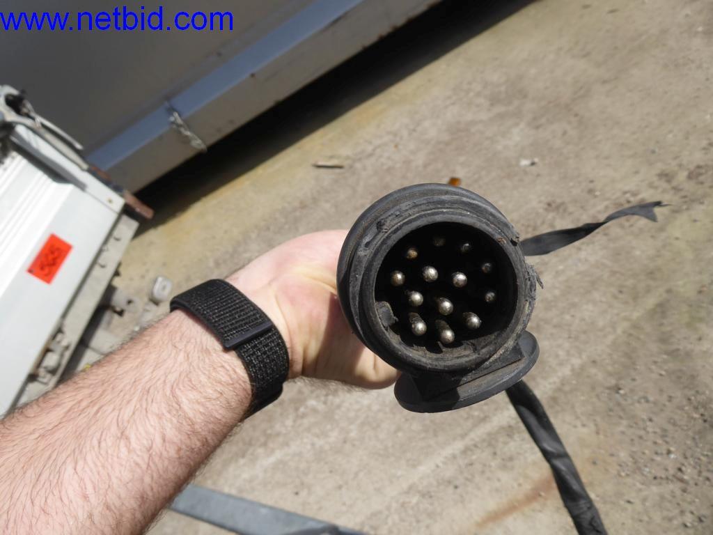 Dobro vzdrževani stroji iz sektorja notranjega oblikovanja in gradbeništva-5