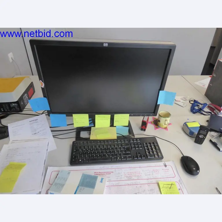 Maszyny budowlane, pojazdy, sprzęt biurowy, kontenery biurowe-1