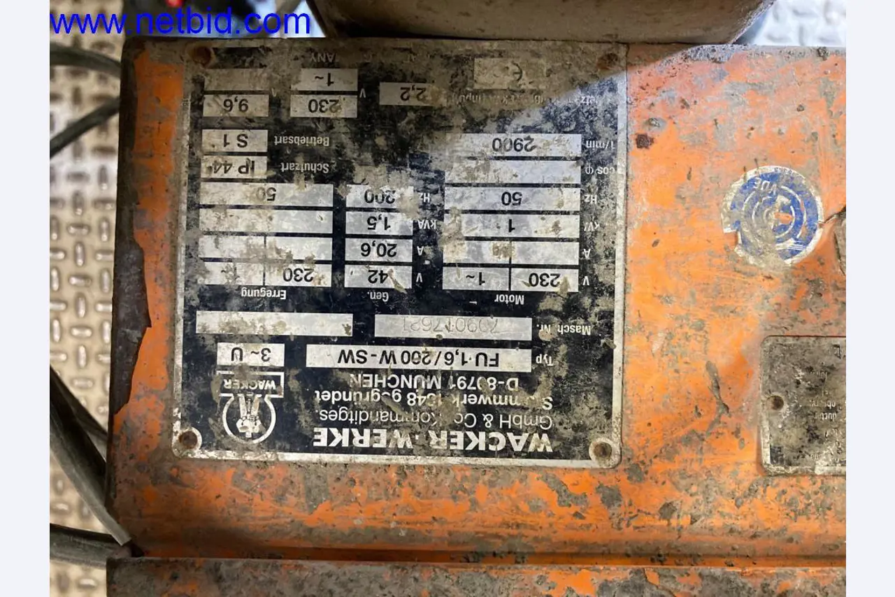 Gradbeni stroji, vozila, pisarniška oprema, pisarniški zabojniki-2