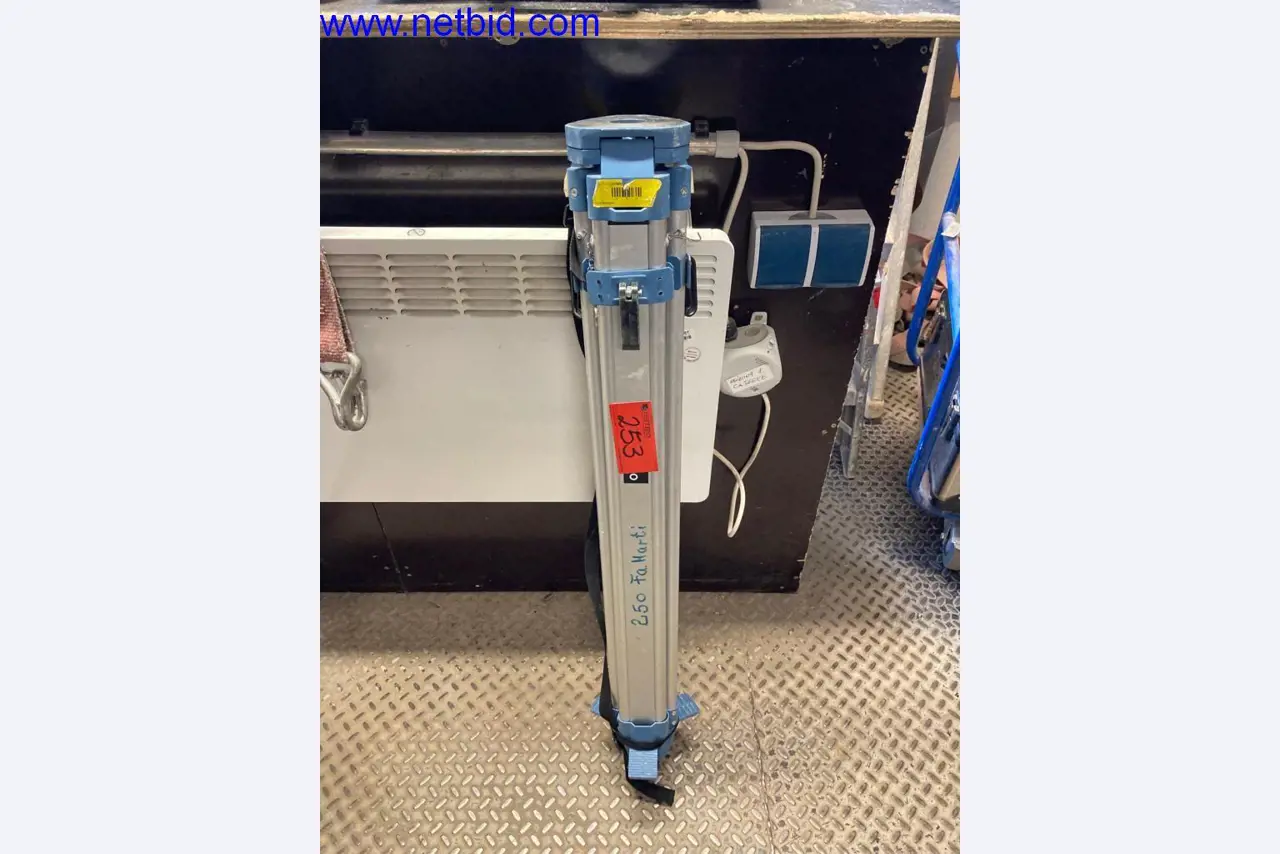 Stavební stroje, vozidla, kancelářské vybavení, kancelářské kontejnery-1