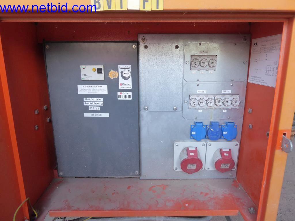 Maszyny budowlane, pojazdy, sprzęt biurowy, kontenery biurowe-2