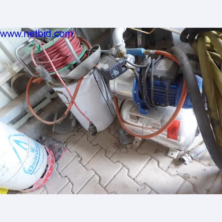 Maszyny budowlane, pojazdy, sprzęt biurowy, kontenery biurowe-1