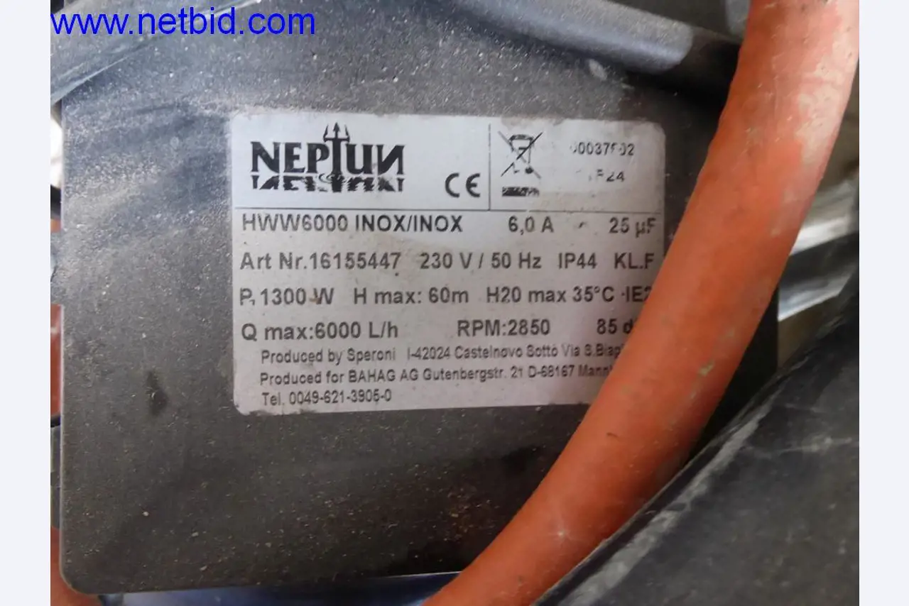 Maszyny budowlane, pojazdy, sprzęt biurowy, kontenery biurowe-2