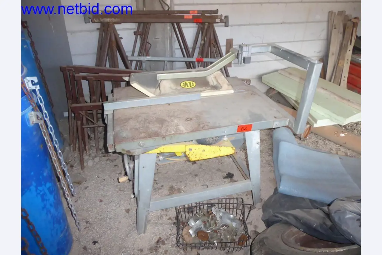 Stavební stroje, vozidla, kancelářské vybavení, kancelářské kontejnery-2