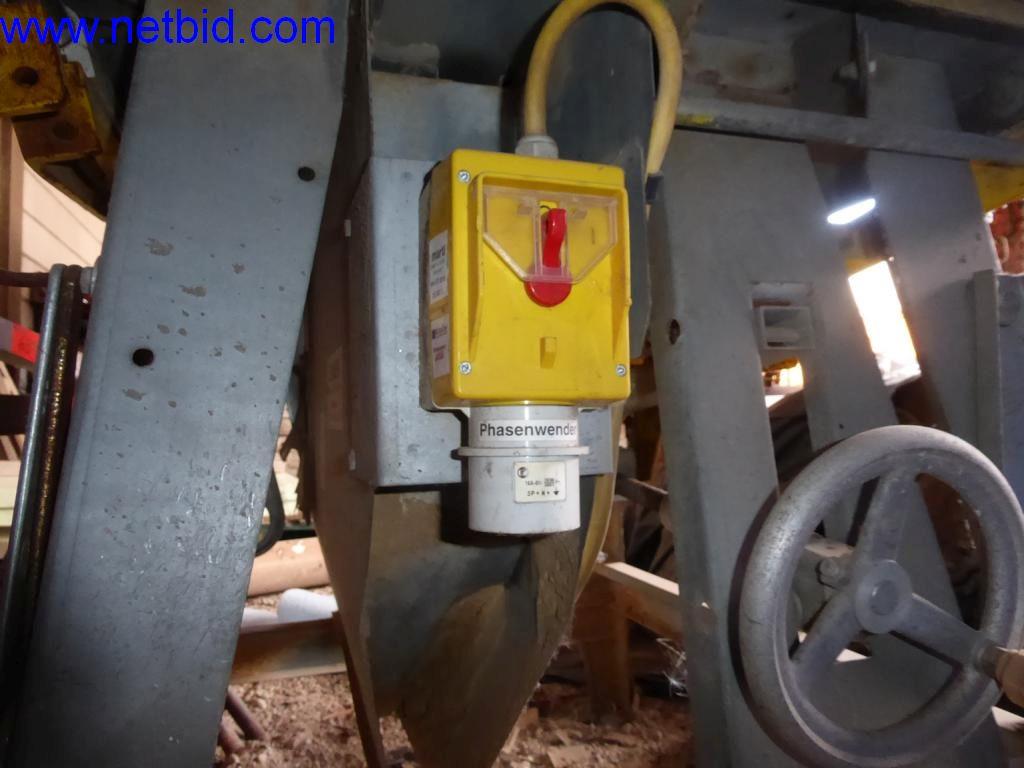 Maszyny budowlane, pojazdy, sprzęt biurowy, kontenery biurowe-3