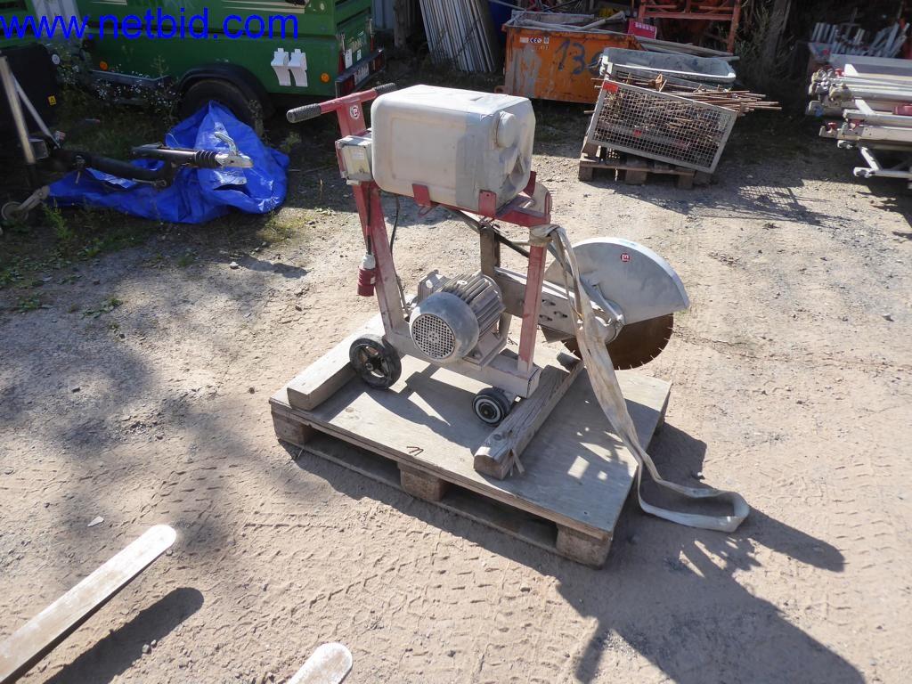 Stavební stroje, vozidla, kancelářské vybavení, kancelářské kontejnery-3