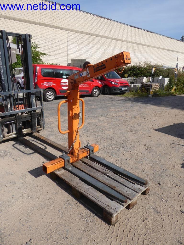 Stavební stroje, vozidla, kancelářské vybavení, kancelářské kontejnery-2