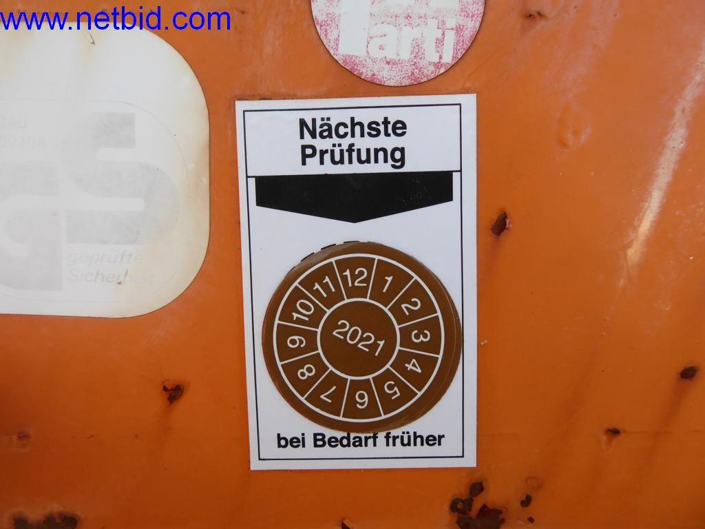 Stavební stroje, vozidla, kancelářské vybavení, kancelářské kontejnery-4