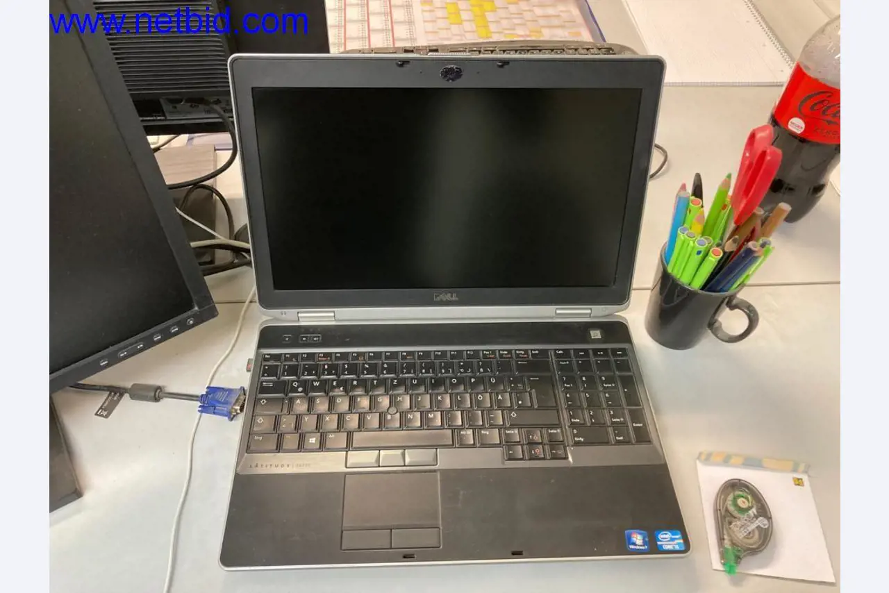 Stavební stroje, vozidla, kancelářské vybavení, kancelářské kontejnery-1