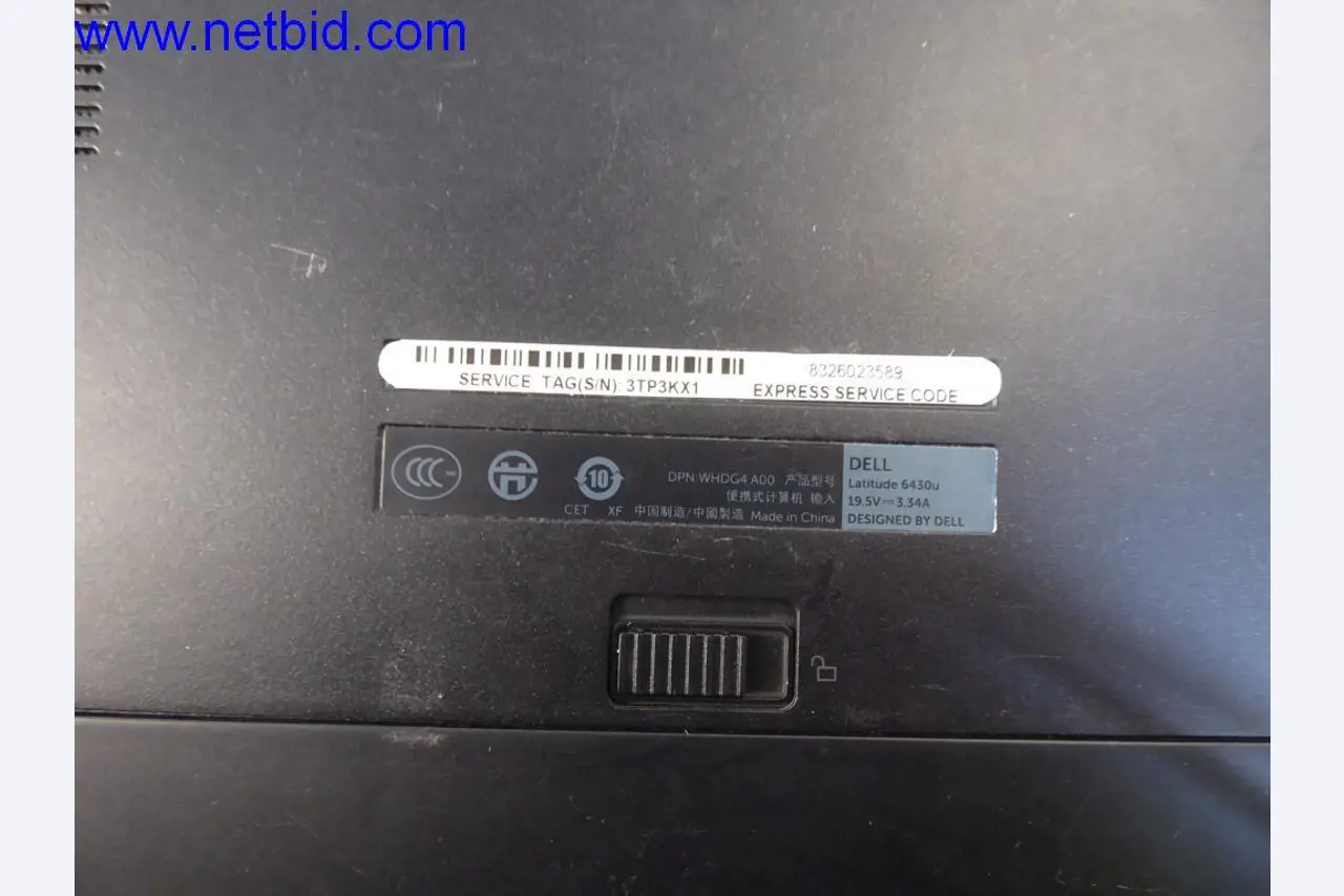 Maszyny budowlane, pojazdy, sprzęt biurowy, kontenery biurowe-2