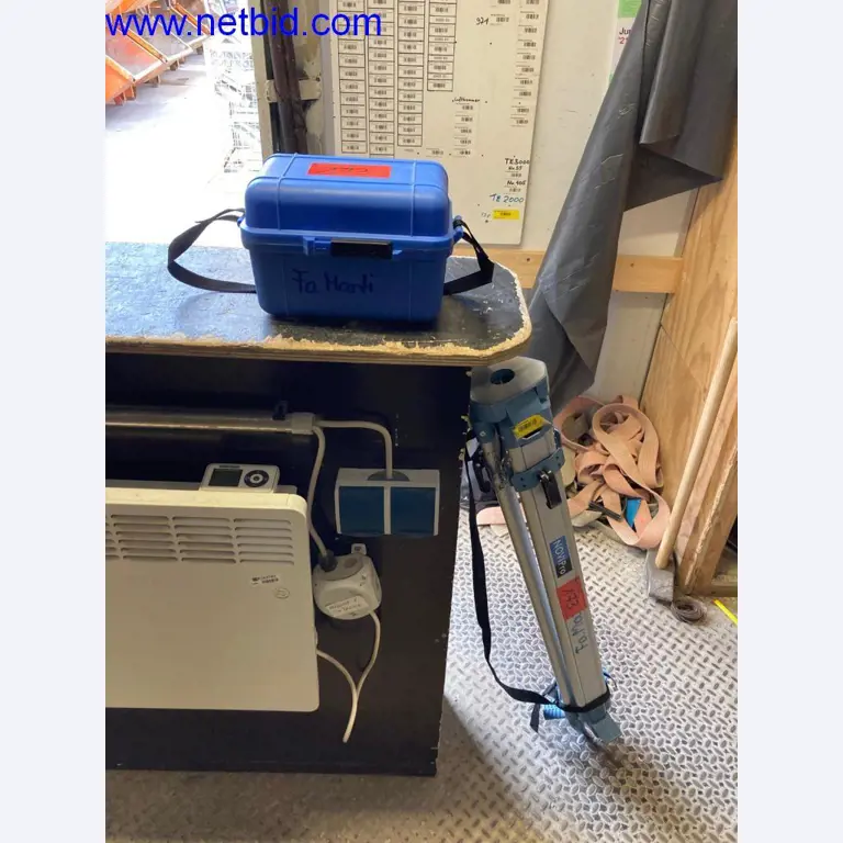 Stavební stroje, vozidla, kancelářské vybavení, kancelářské kontejnery-1