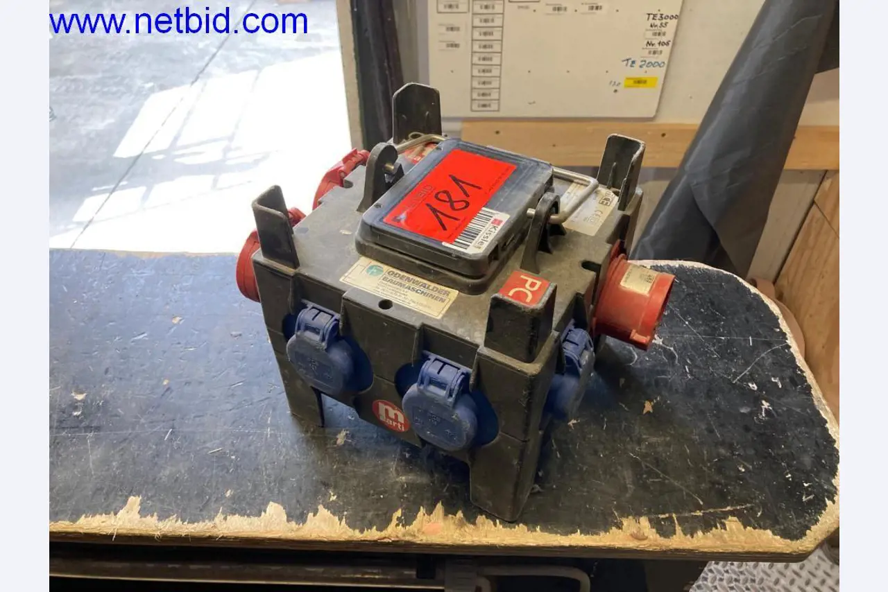 Stavební stroje, vozidla, kancelářské vybavení, kancelářské kontejnery-1