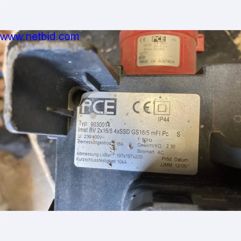 Stavební stroje, vozidla, kancelářské vybavení, kancelářské kontejnery-2