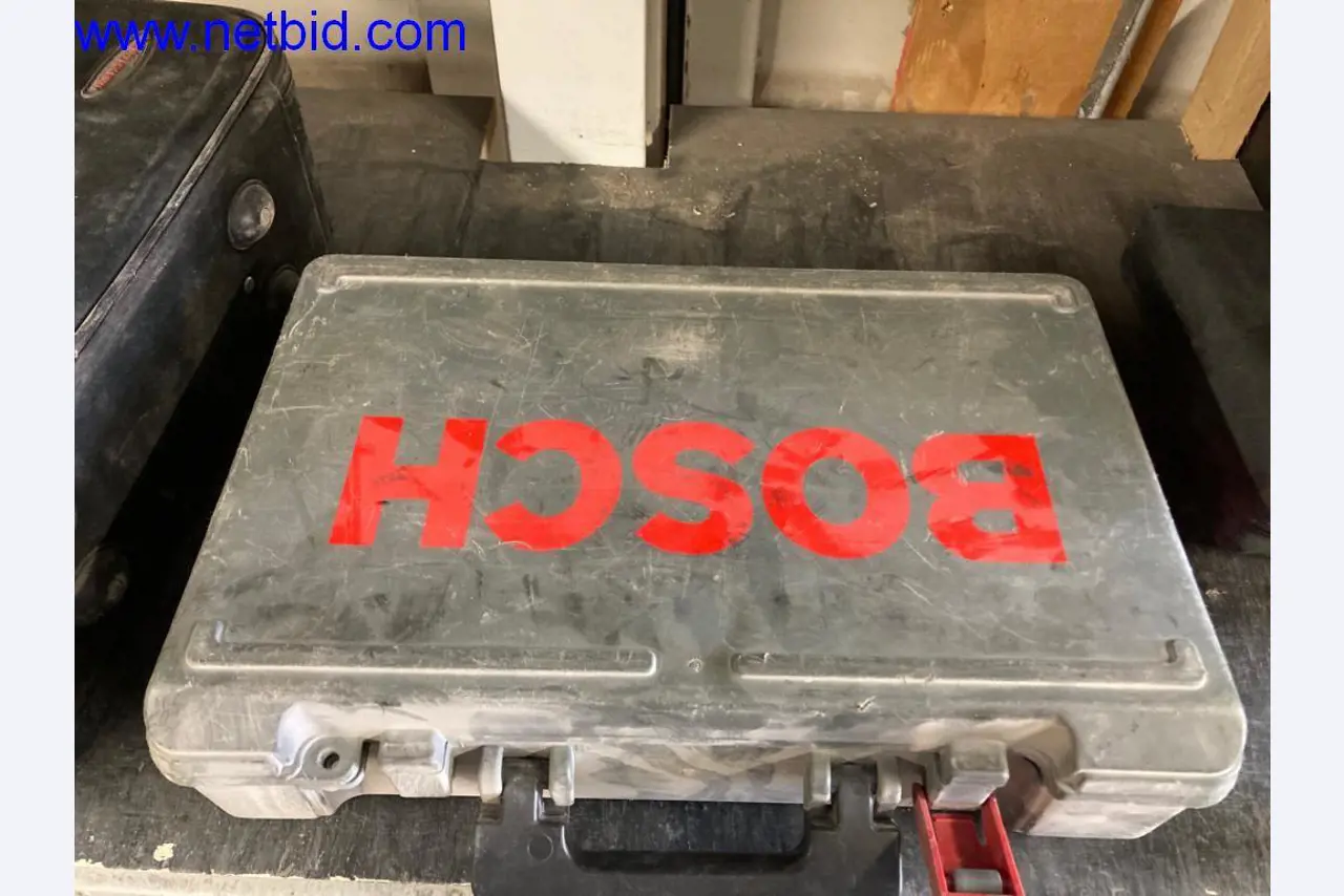 Gradbeni stroji, vozila, pisarniška oprema, pisarniški zabojniki-2