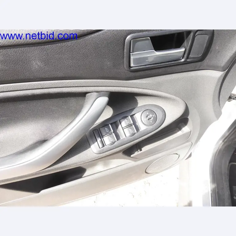 Bouwmachines, voertuigen, kantooruitrusting, kantoorcontainers-6