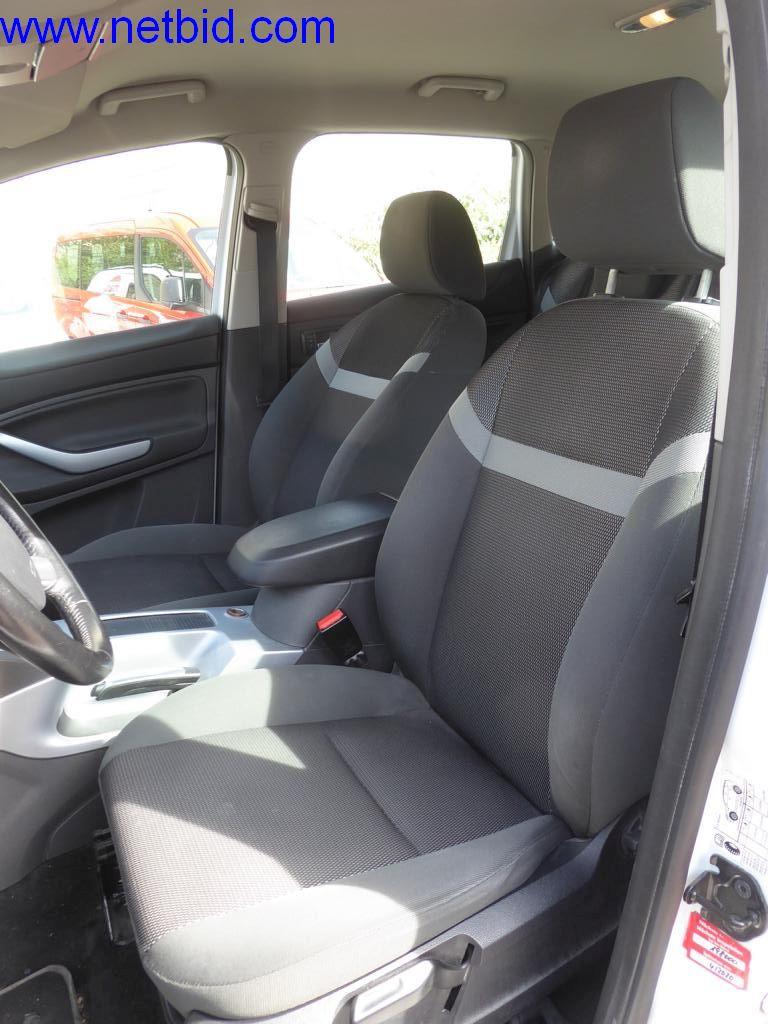 Stavební stroje, vozidla, kancelářské vybavení, kancelářské kontejnery-11