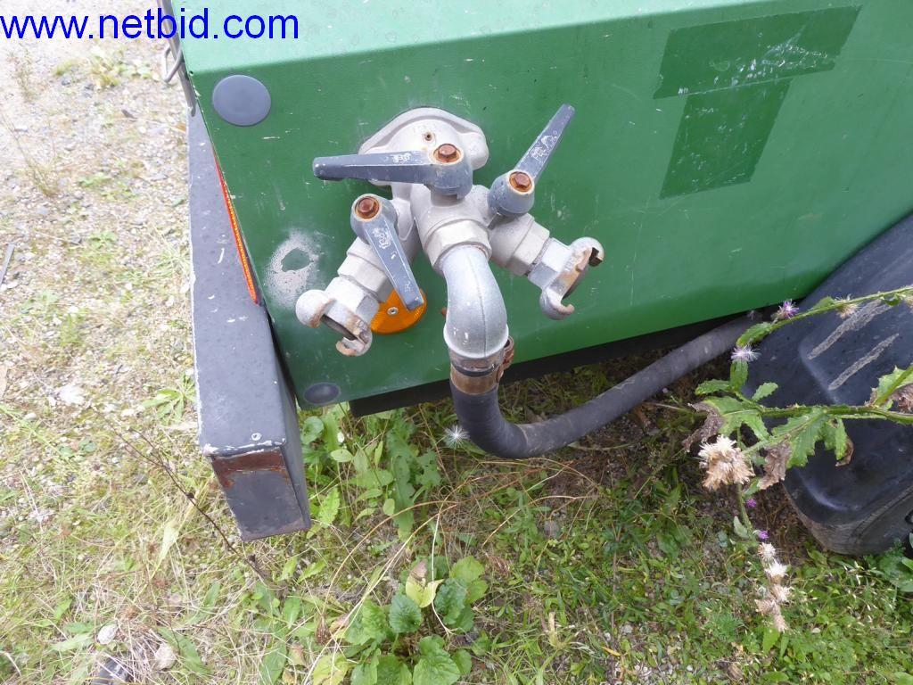 Maszyny budowlane, pojazdy, sprzęt biurowy, kontenery biurowe-3