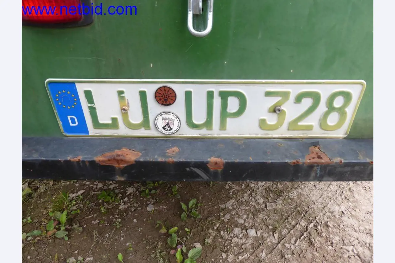 Bouwmachines, voertuigen, kantooruitrusting, kantoorcontainers-3