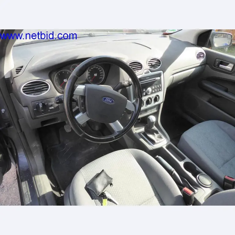 Bouwmachines, voertuigen, kantooruitrusting, kantoorcontainers-12