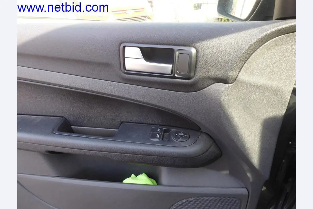 Bouwmachines, voertuigen, kantooruitrusting, kantoorcontainers-13