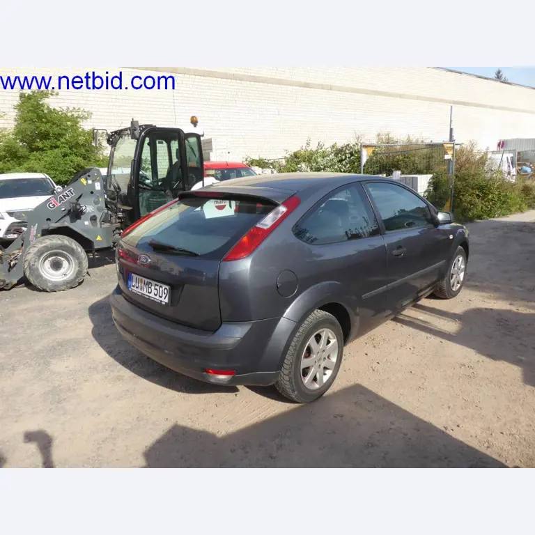 Bouwmachines, voertuigen, kantooruitrusting, kantoorcontainers-6