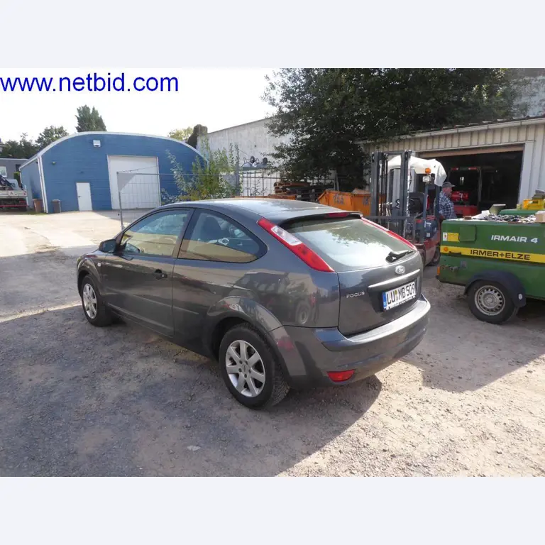 Bouwmachines, voertuigen, kantooruitrusting, kantoorcontainers-7