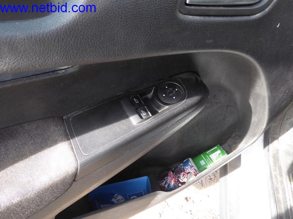 Maszyny budowlane, pojazdy, sprzęt biurowy, kontenery biurowe-11