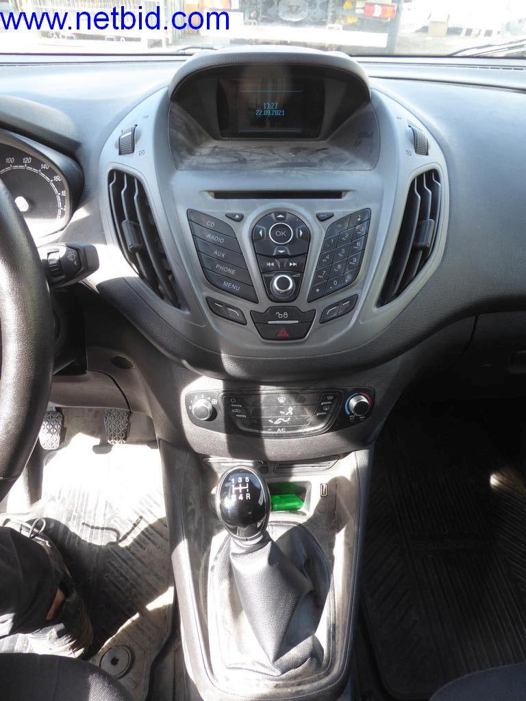 Maszyny budowlane, pojazdy, sprzęt biurowy, kontenery biurowe-14