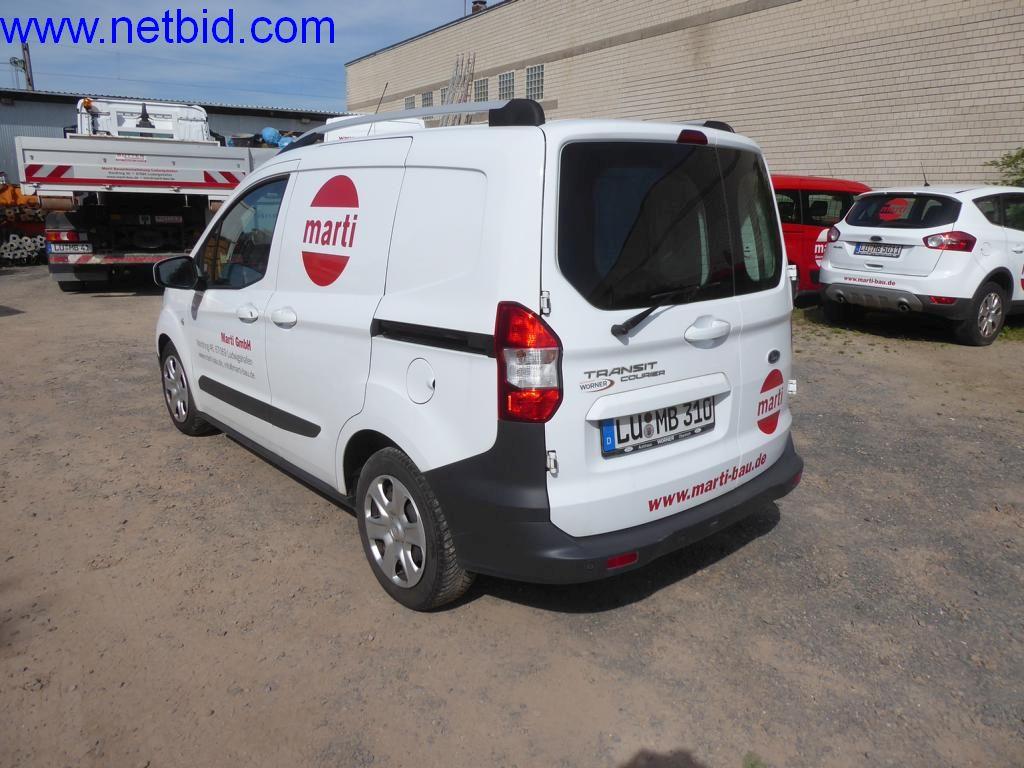 Maszyny budowlane, pojazdy, sprzęt biurowy, kontenery biurowe-8