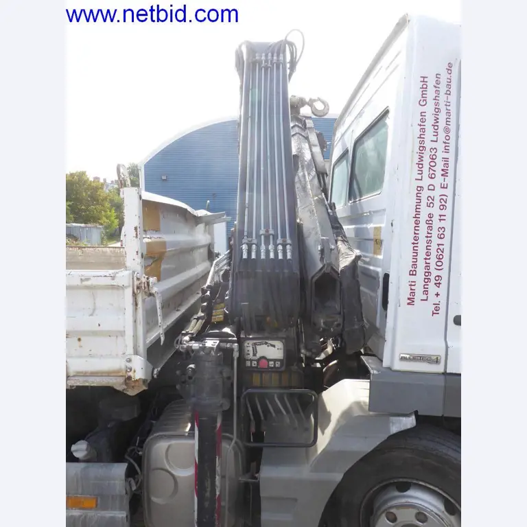 Bouwmachines, voertuigen, kantooruitrusting, kantoorcontainers-12