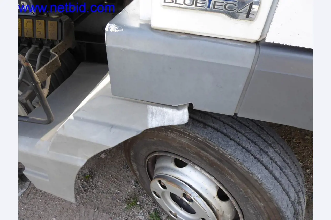 Bouwmachines, voertuigen, kantooruitrusting, kantoorcontainers-22