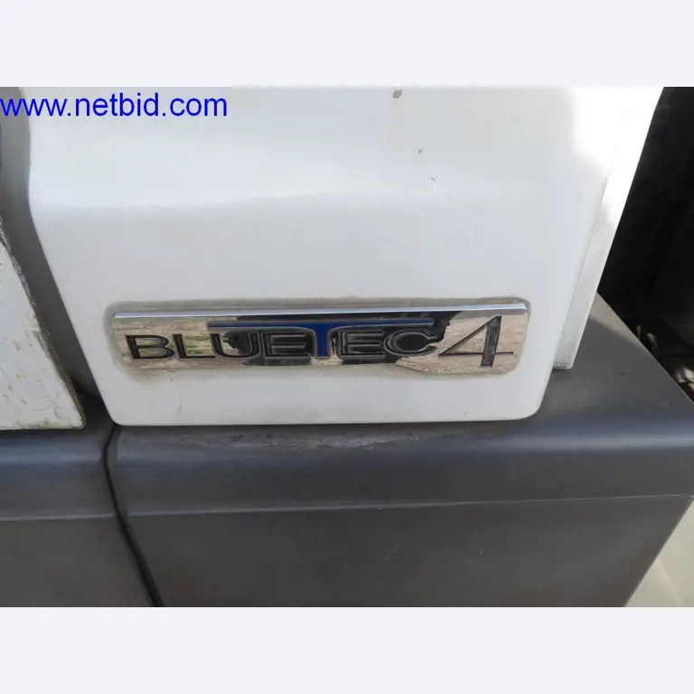 Bouwmachines, voertuigen, kantooruitrusting, kantoorcontainers-23