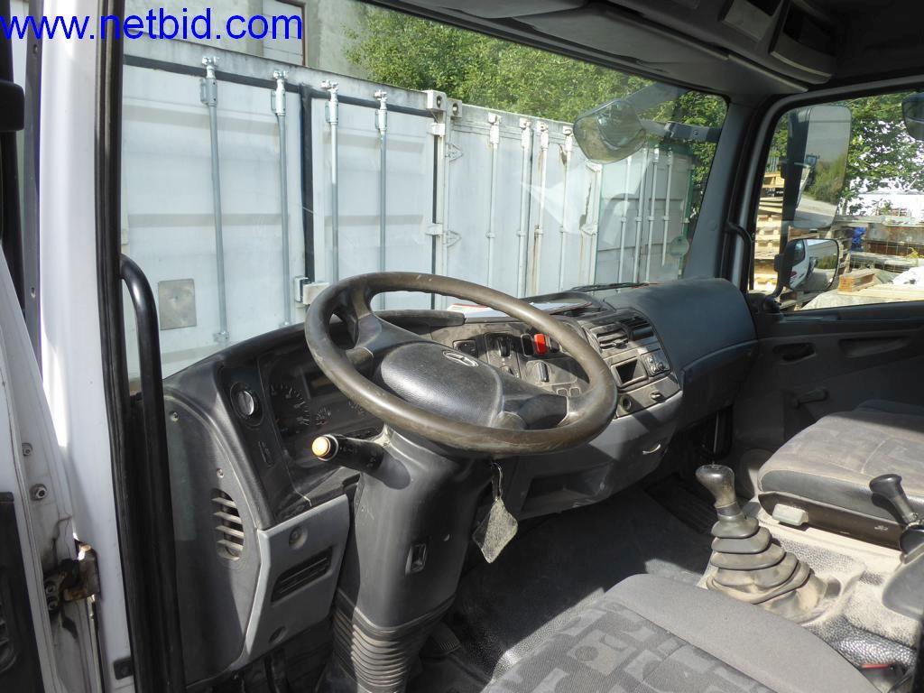 Maszyny budowlane, pojazdy, sprzęt biurowy, kontenery biurowe-24