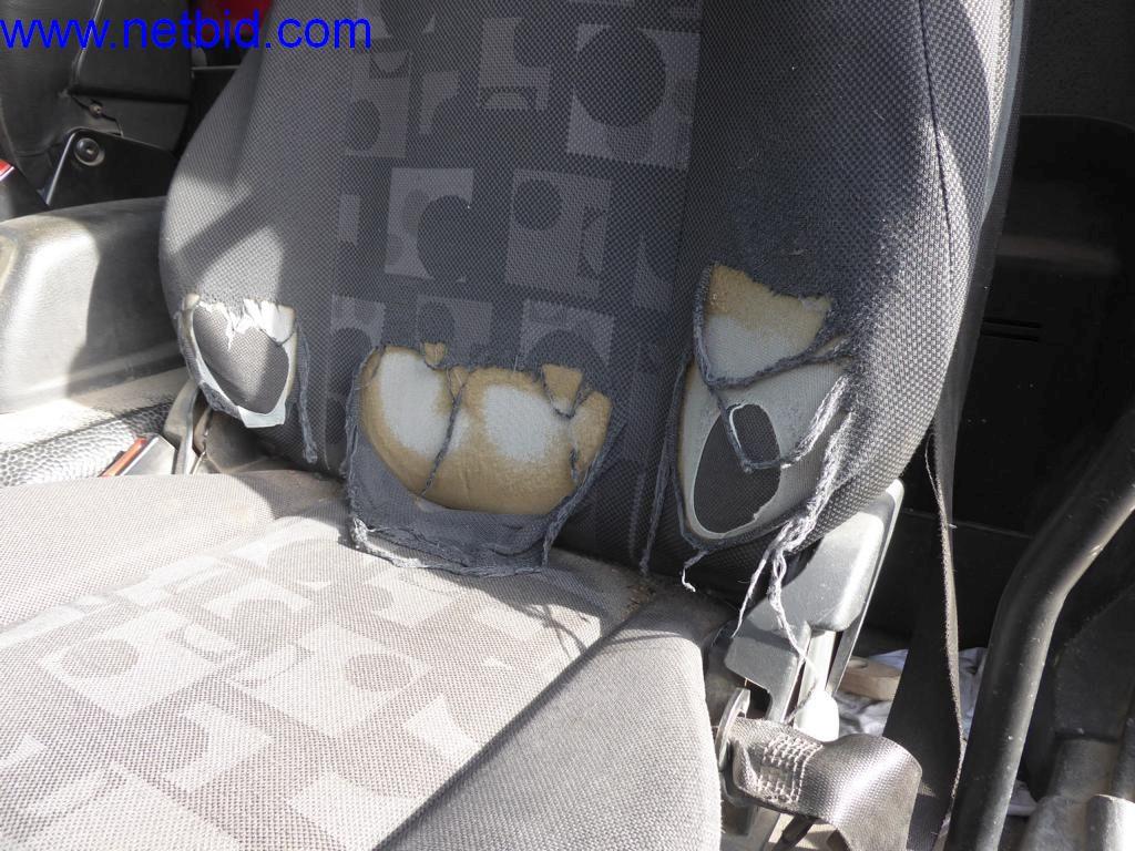 Maszyny budowlane, pojazdy, sprzęt biurowy, kontenery biurowe-4