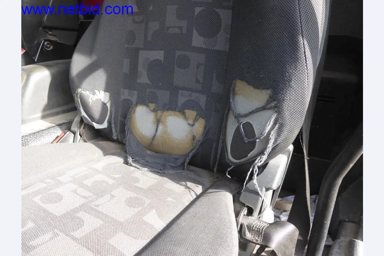 Bouwmachines, voertuigen, kantooruitrusting, kantoorcontainers-4