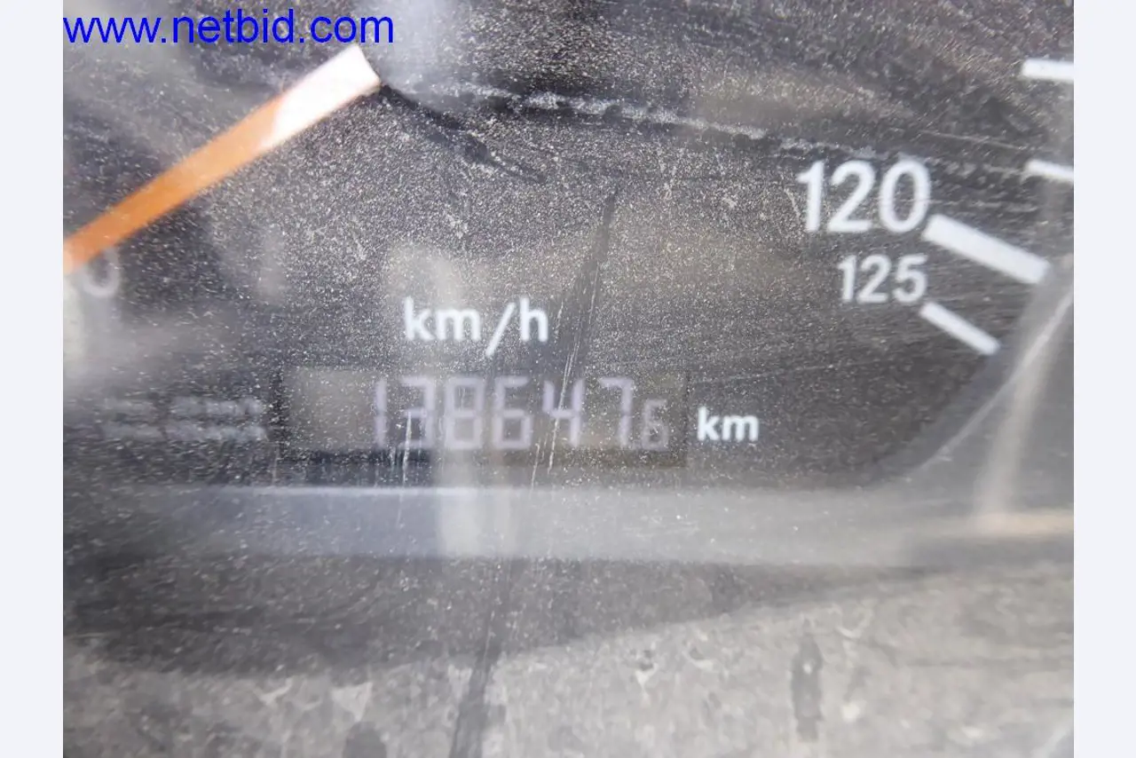 Bouwmachines, voertuigen, kantooruitrusting, kantoorcontainers-6