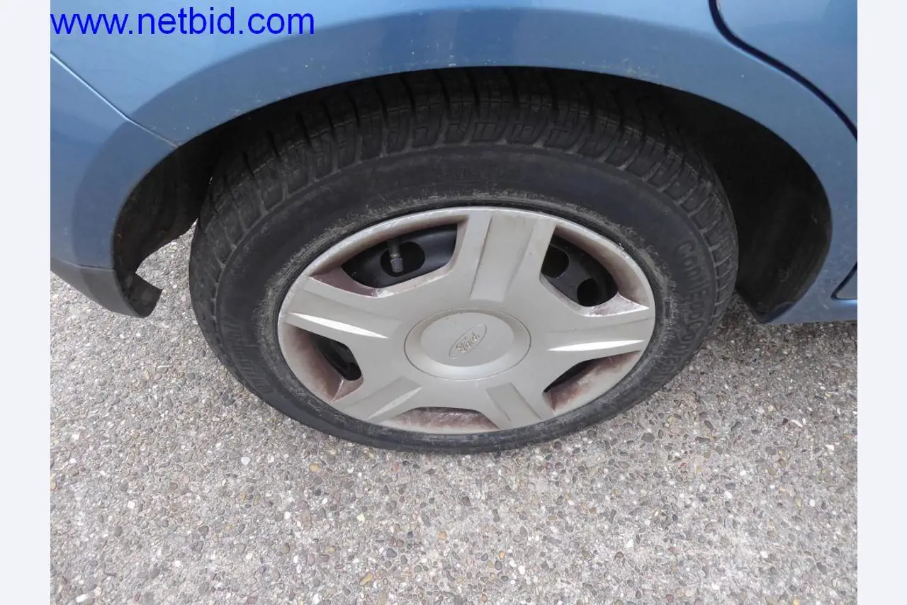 Bouwmachines, voertuigen, kantooruitrusting, kantoorcontainers-14