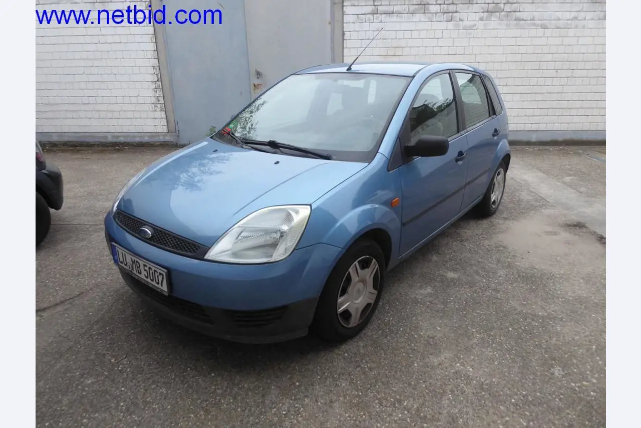 Bouwmachines, voertuigen, kantooruitrusting, kantoorcontainers-1