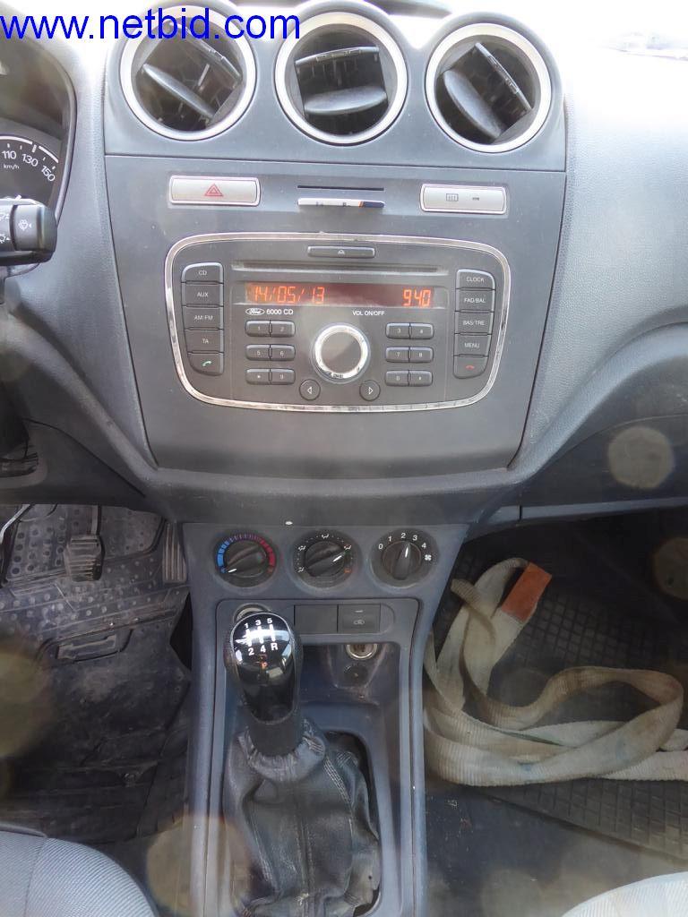 Maszyny budowlane, pojazdy, sprzęt biurowy, kontenery biurowe-4